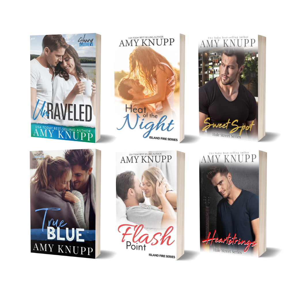 Cinnamon Roll Heroes Bundle (paperback)