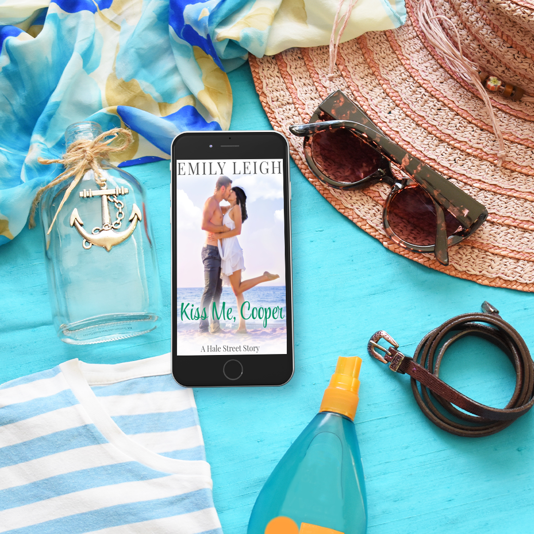 Kiss Me Cooper by Emily Leigh (ebook)